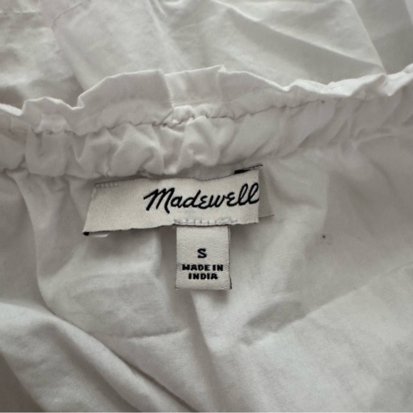 Madewell Smocked Button-Front Top in Poplin - Picture 6 of 7